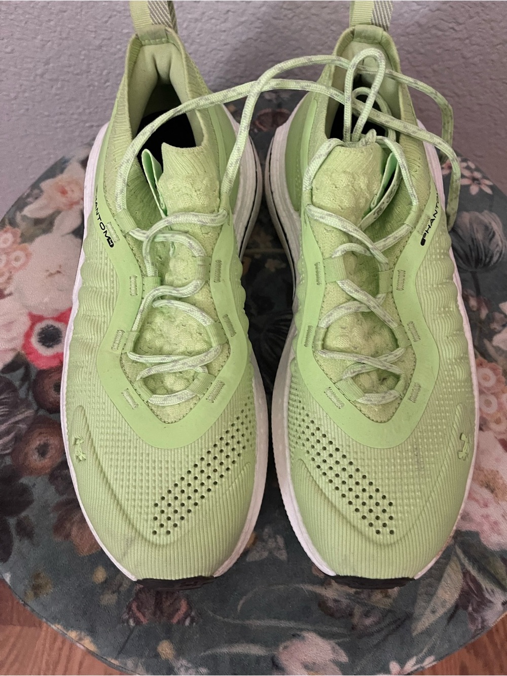 Under Armour Light Green Women's Athletic Running Shoes